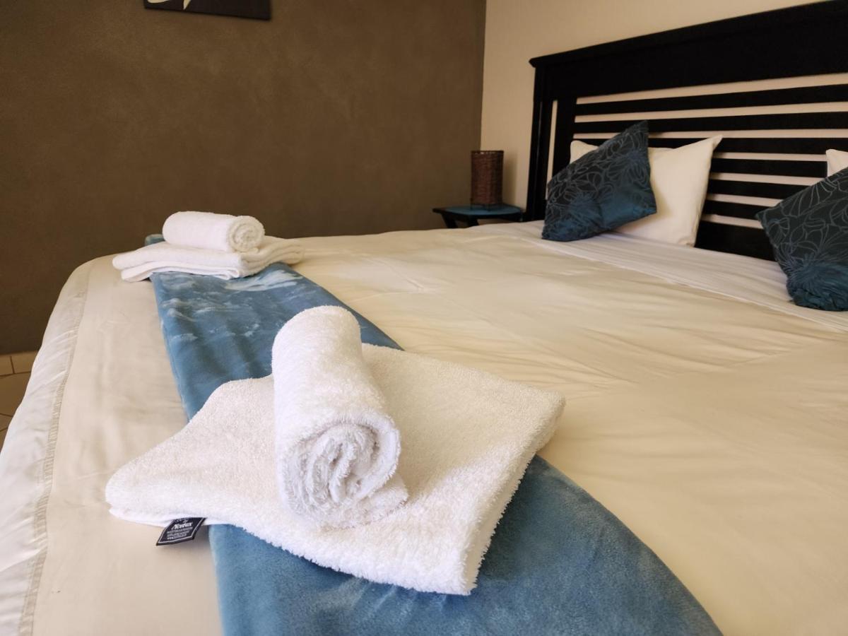 Southy Inn By The Lake Benoni Ngoại thất bức ảnh